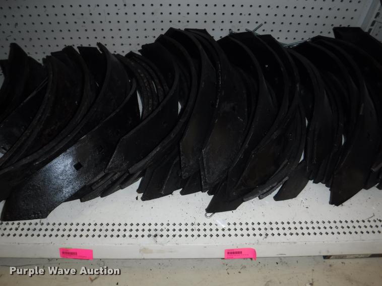 image for item DD0887 Ag equipment parts and hardware