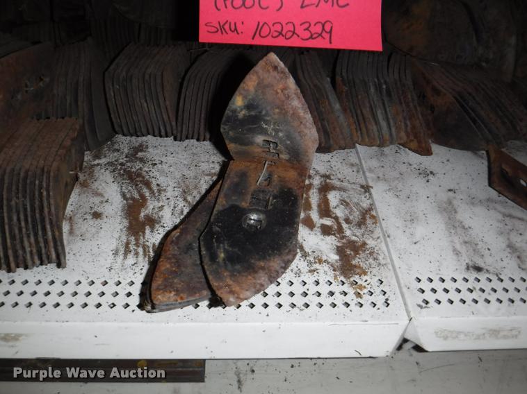 image for item DD0887 Ag equipment parts and hardware