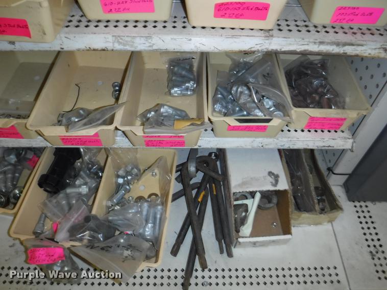 image for item DD0887 Ag equipment parts and hardware