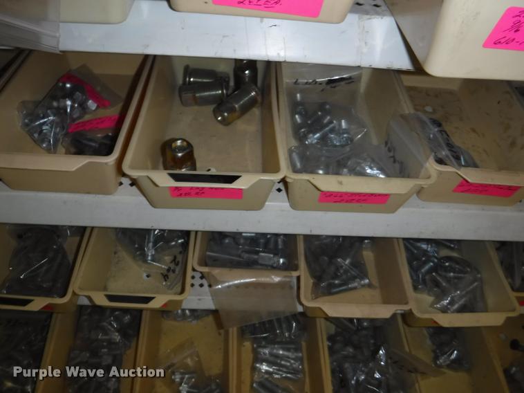 image for item DD0887 Ag equipment parts and hardware