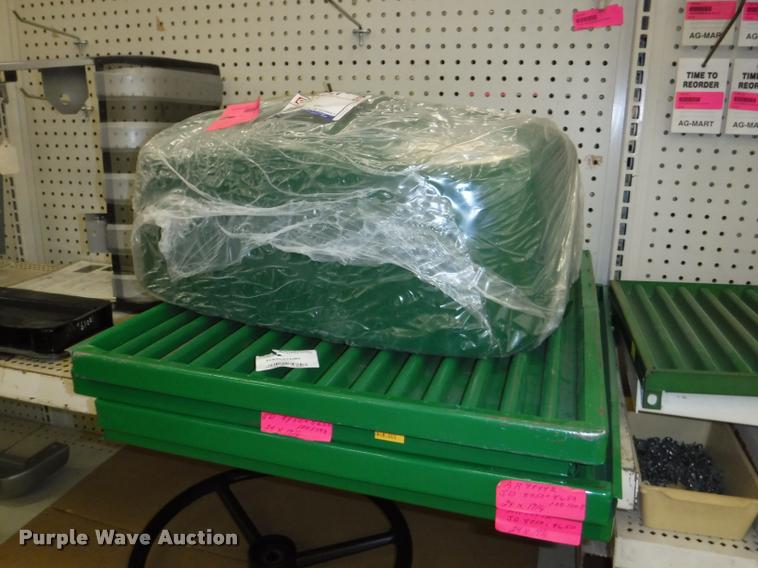 image for item DD0887 Ag equipment parts and hardware