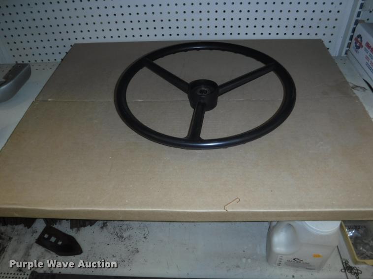 image for item DD0887 Ag equipment parts and hardware