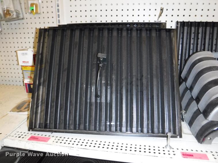 image for item DD0887 Ag equipment parts and hardware