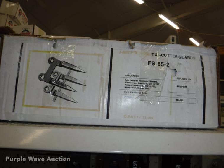 image for item DD0887 Ag equipment parts and hardware