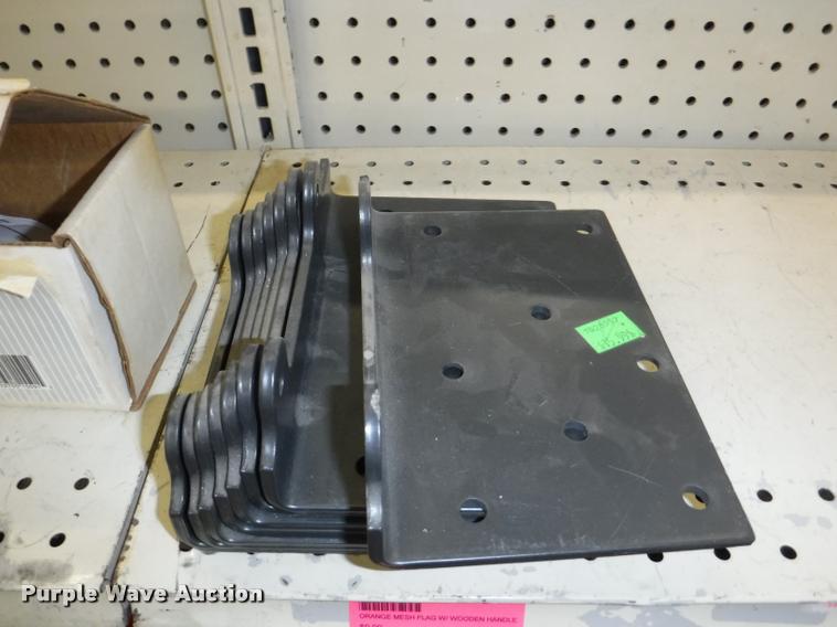 image for item DD0926 Hardware