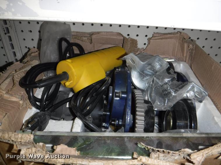 image for item DD0926 Hardware