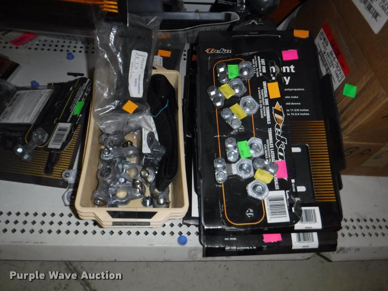 image for item DD0935 Battery center accessories