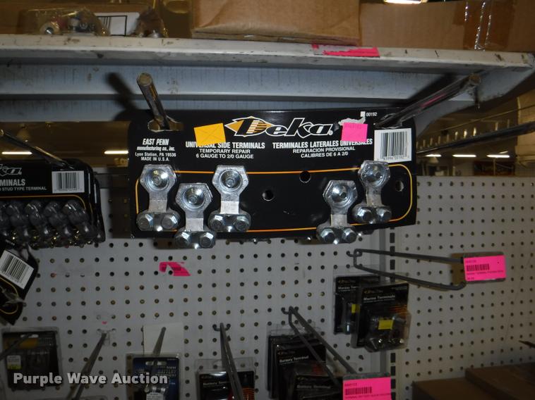 image for item DD0935 Battery center accessories