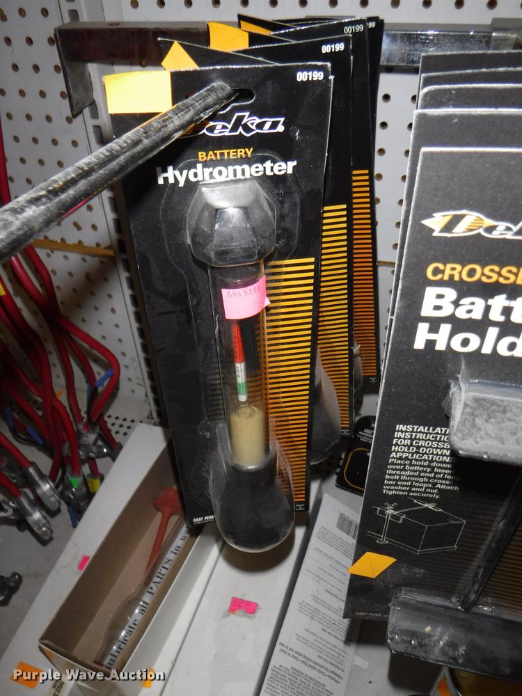 image for item DD0935 Battery center accessories