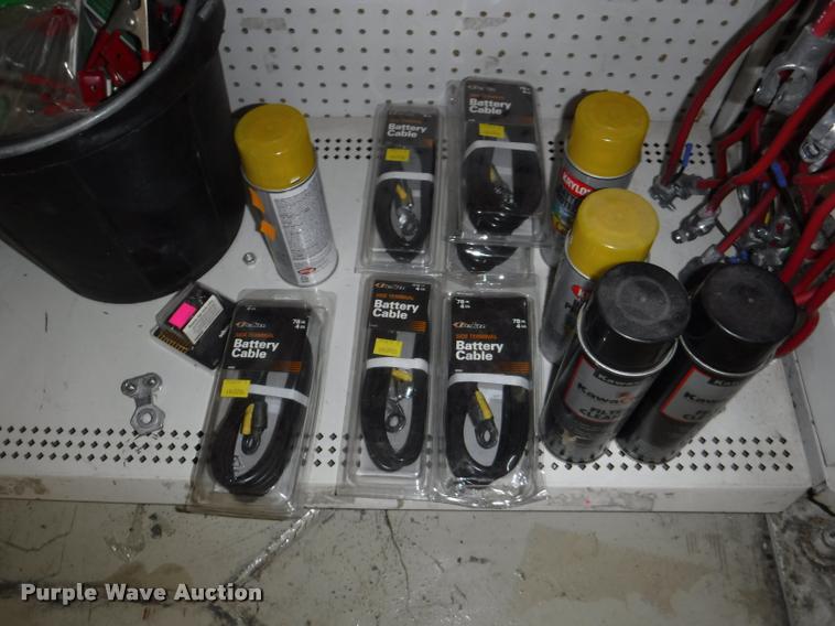 image for item DD0935 Battery center accessories