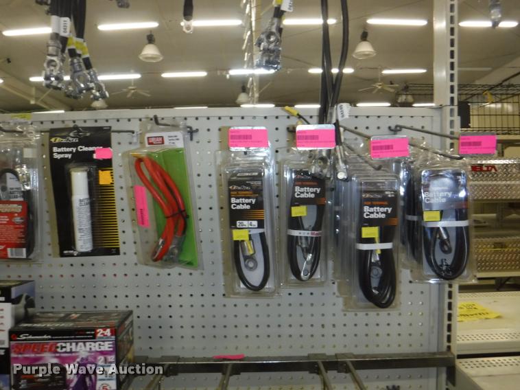 image for item DD0935 Battery center accessories