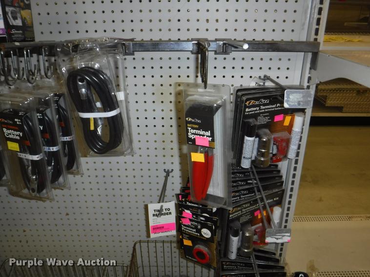 image for item DD0935 Battery center accessories