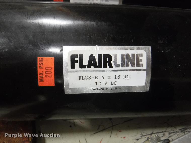 image for item DD0938 Hydraulic cylinder hardware