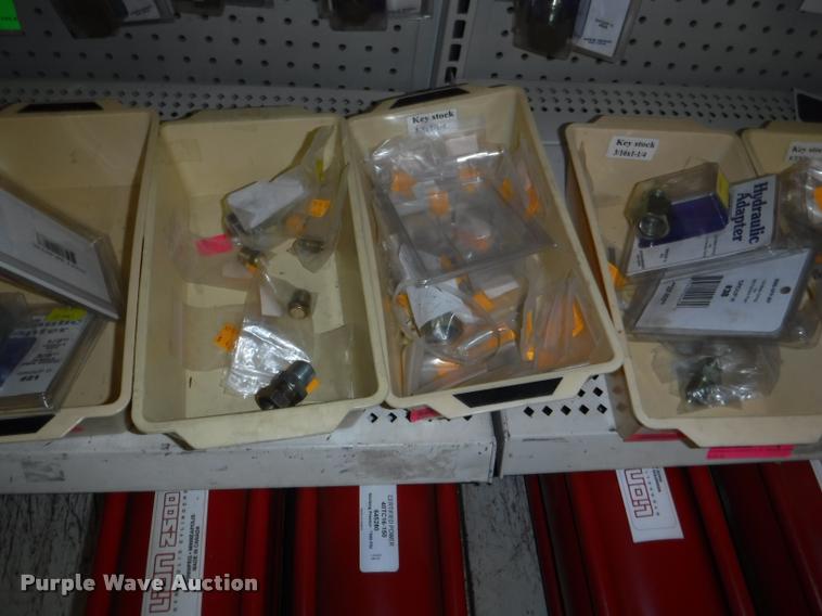 image for item DD0938 Hydraulic cylinder hardware