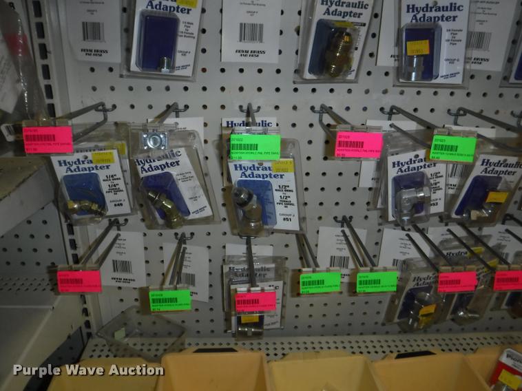 image for item DD0938 Hydraulic cylinder hardware