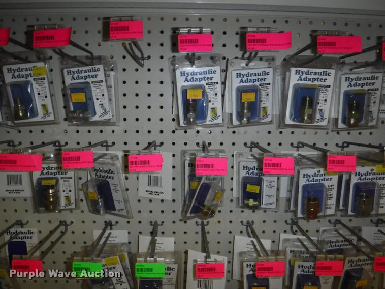 image for item DD0938 Hydraulic cylinder hardware