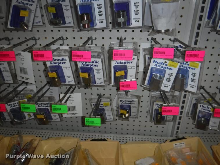 image for item DD0938 Hydraulic cylinder hardware