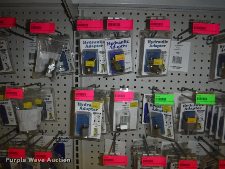 image for item DD0938 Hydraulic cylinder hardware