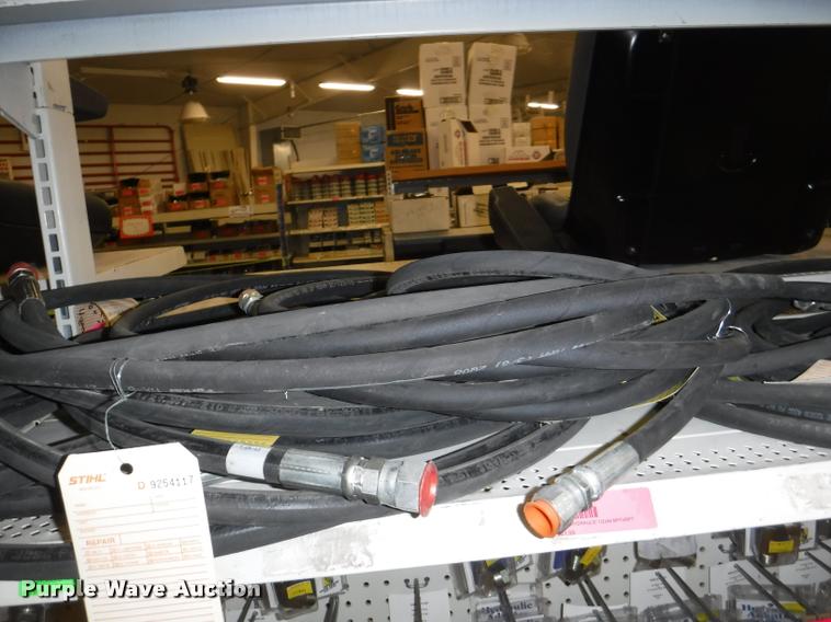 image for item DD0938 Hydraulic cylinder hardware