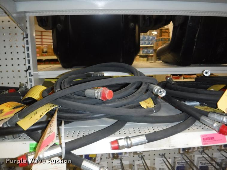 image for item DD0938 Hydraulic cylinder hardware