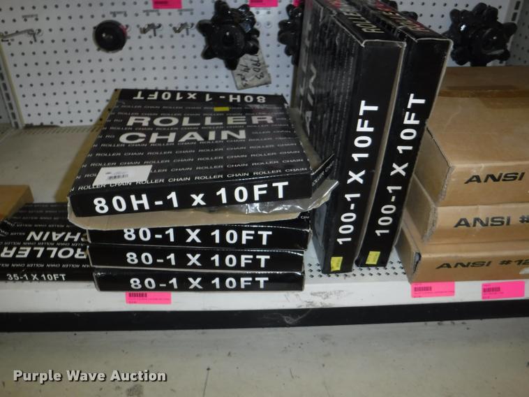 image for item DD0939 Hydraulic cylinder and roller chain hardware