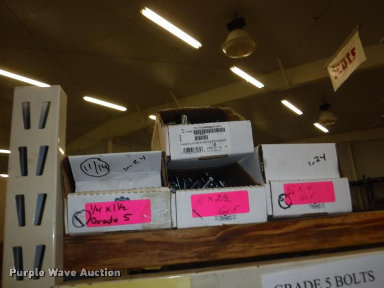 image for item DD0953 Hardware