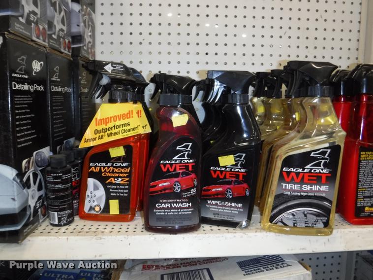 image for item DD0962 Automotive supplies