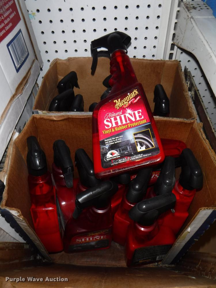 image for item DD0962 Automotive supplies