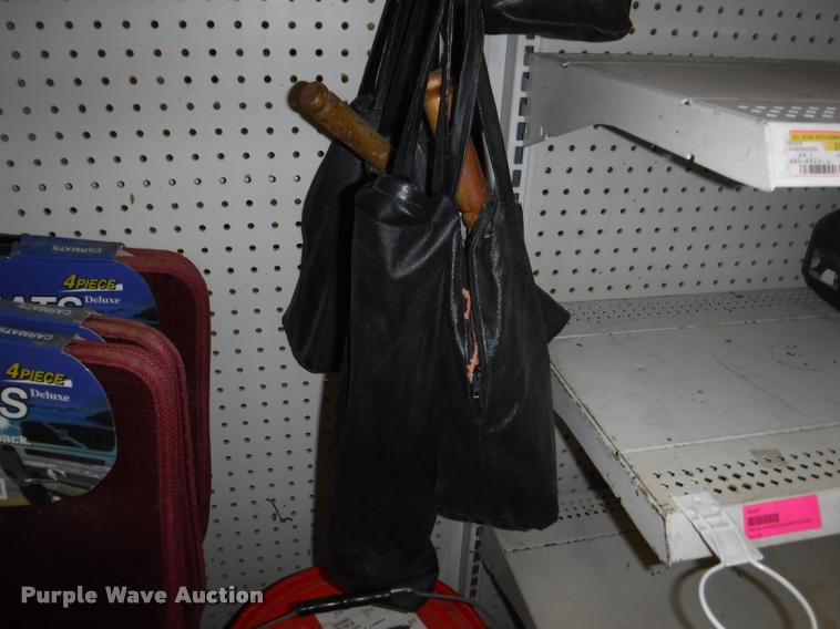 image for item DD0962 Automotive supplies