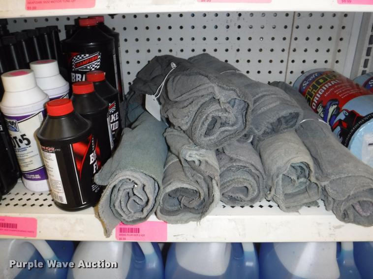 image for item DD0962 Automotive supplies