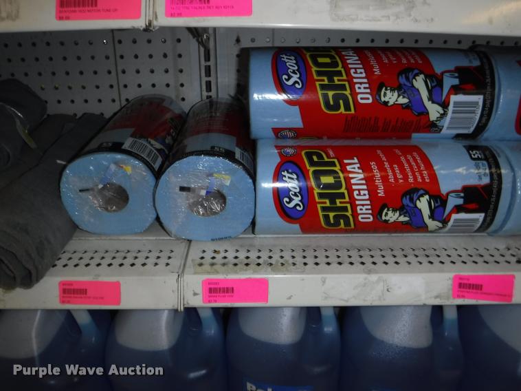 image for item DD0962 Automotive supplies