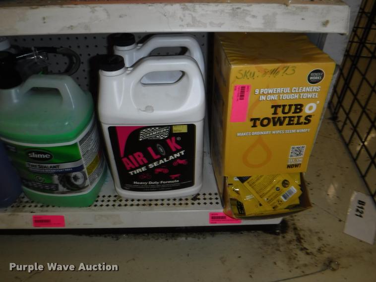 image for item DD0962 Automotive supplies