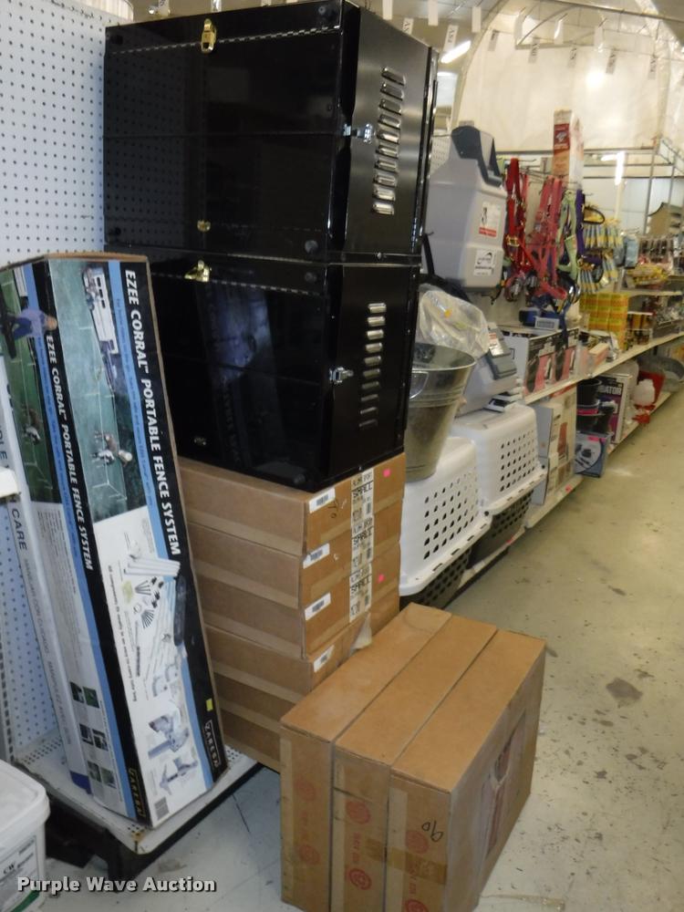 image for item DD0967 Livestock equipment