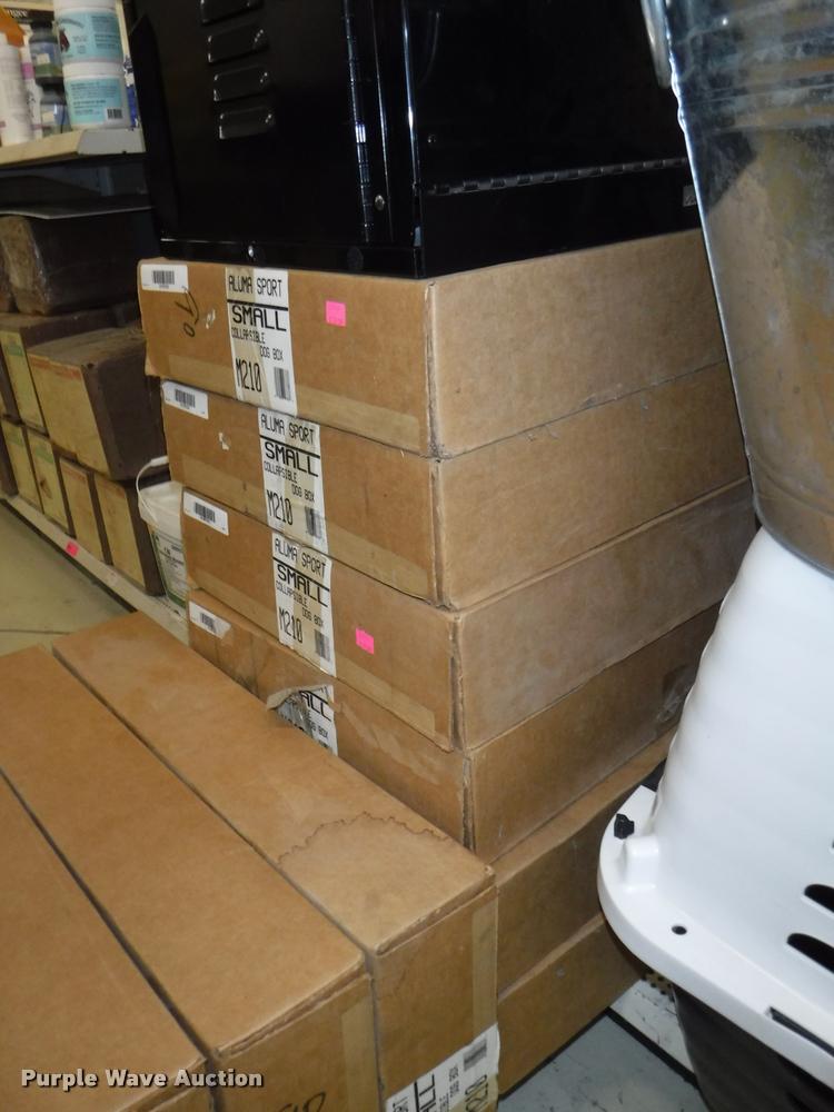 image for item DD0967 Livestock equipment