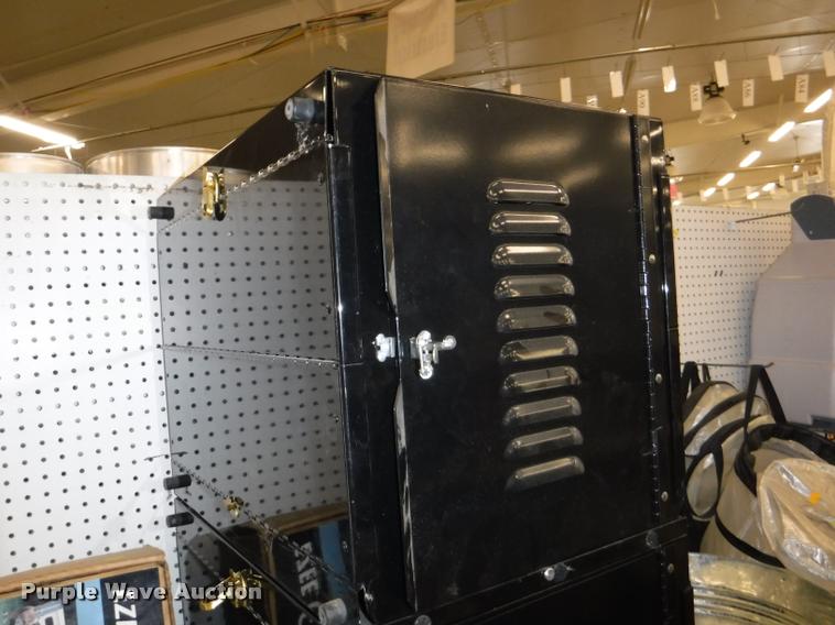 image for item DD0967 Livestock equipment