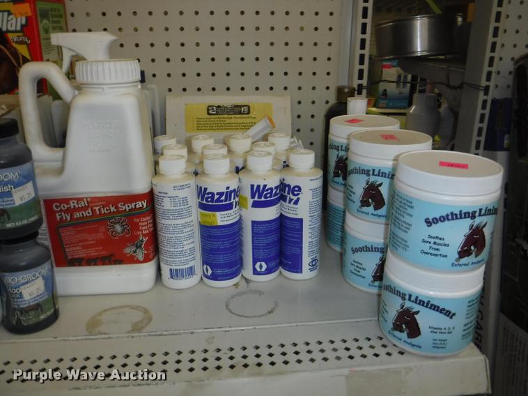 image for item DD0967 Livestock equipment