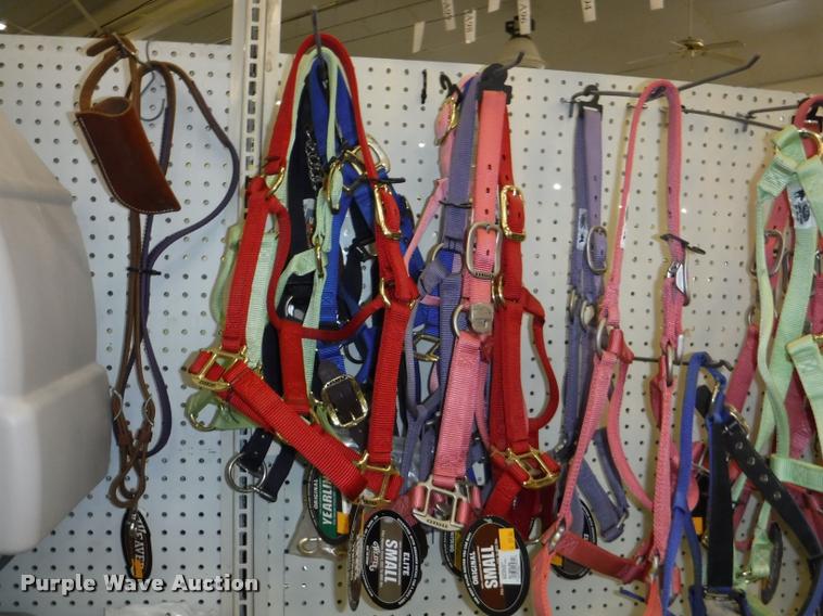 image for item DD0967 Livestock equipment