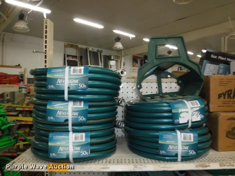 image for item DD0980 Lawn and garden accessories