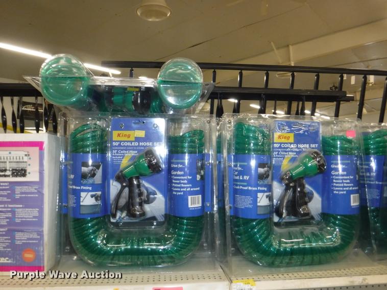 image for item DD0980 Lawn and garden accessories