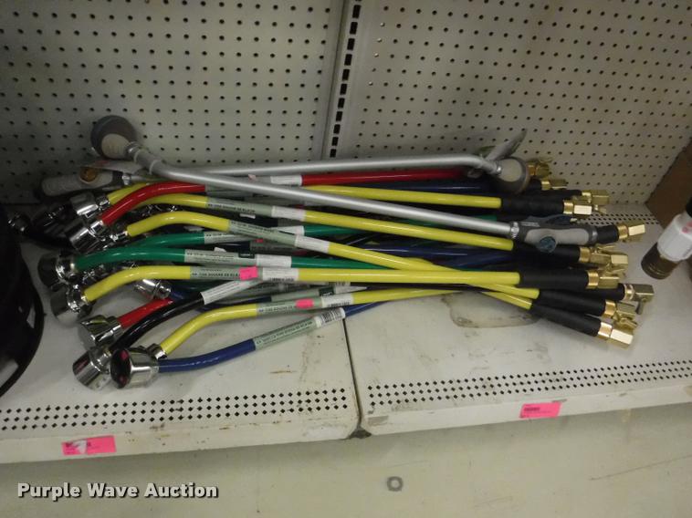 image for item DD0980 Lawn and garden accessories