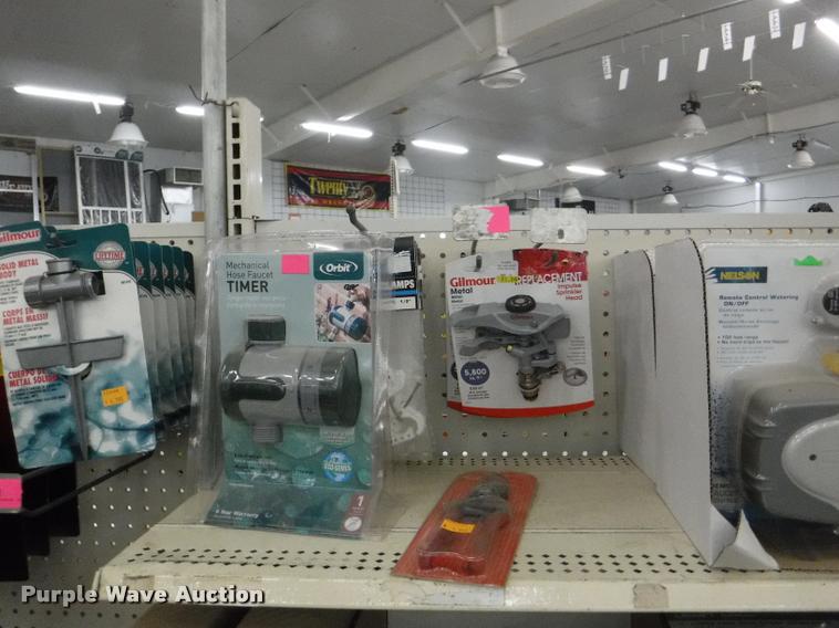 image for item DD0980 Lawn and garden accessories