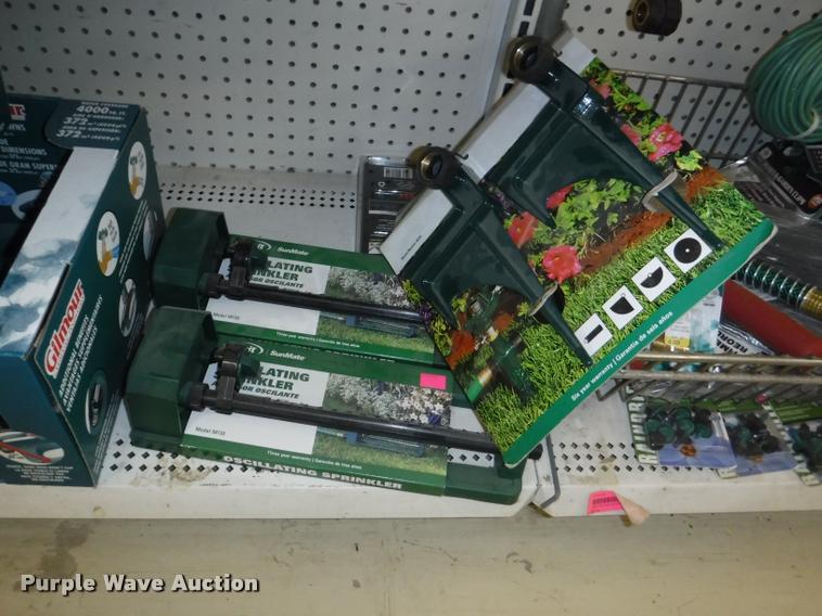 image for item DD0980 Lawn and garden accessories