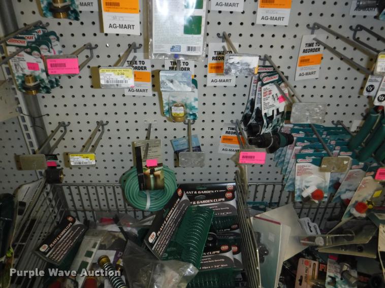 image for item DD0980 Lawn and garden accessories