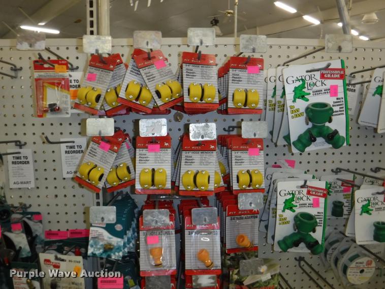 image for item DD0980 Lawn and garden accessories