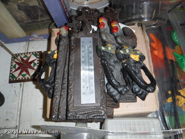 image for item DD0980 Lawn and garden accessories