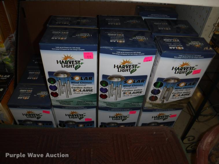 image for item DD0980 Lawn and garden accessories