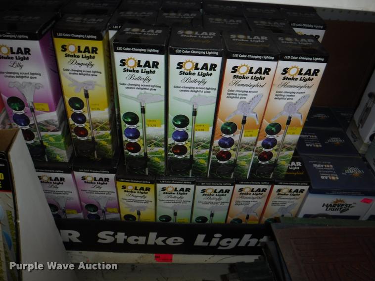 image for item DD0980 Lawn and garden accessories