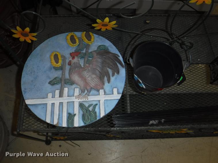 image for item DD0980 Lawn and garden accessories