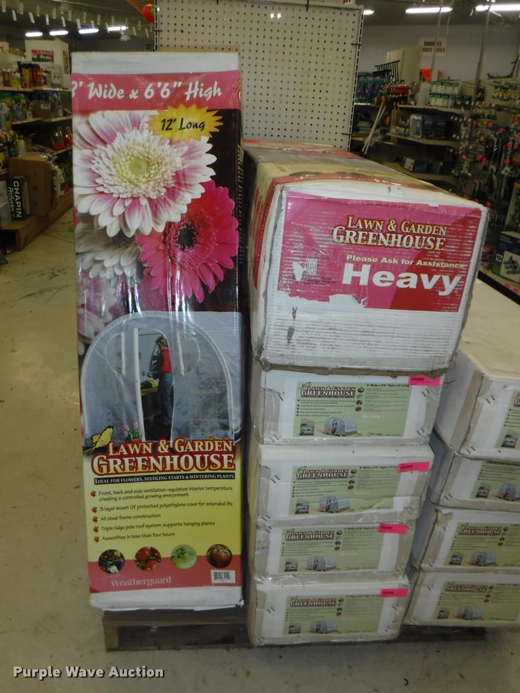 image for item DD0980 Lawn and garden accessories