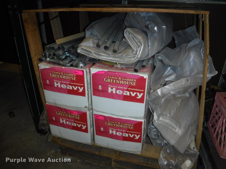 image for item DD0980 Lawn and garden accessories